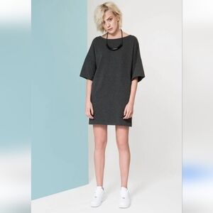 Odelayo Simone black wide sleeve boxy dress one sized